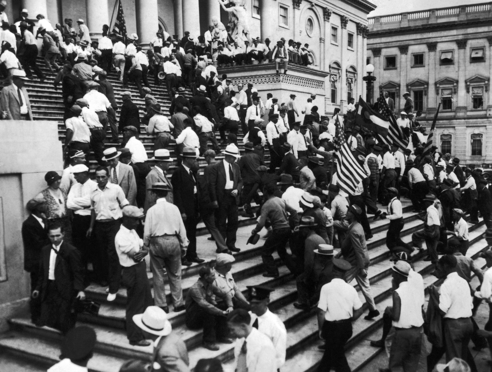 1932 год. Марш ветеранов на Вашингтон 1932. США 1930-Е. Поход безработных на Вашингтон 1932. Марш ветеранов на Вашингтон.