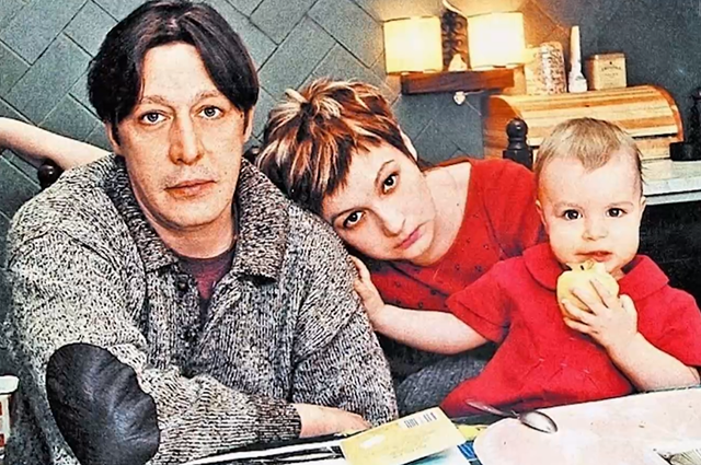 Сергей Ефремов с родителями