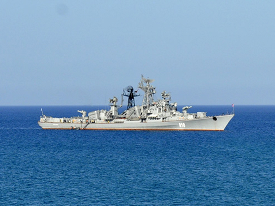 Сторожевик ВМФ России зашел в зону учений Украины и НАТО Сторожевик ВМФ России зашел в зону учений Украины и НАТО
