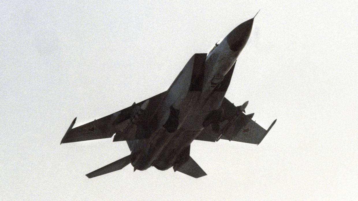 Military Watch: ВВС США за полвека так и не побили рекорд советского перехватчика МиГ-25