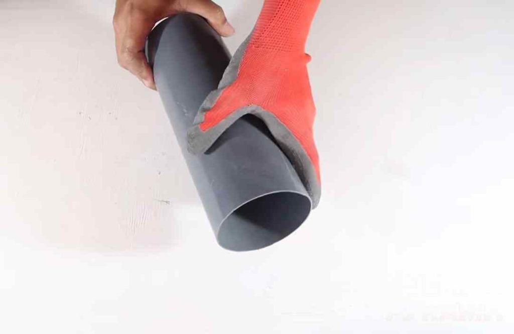 Классный ночник своими руками из отрезка пластиковой трубы Классный ночник своими руками из отрезка пластиковой трубы сделай сам