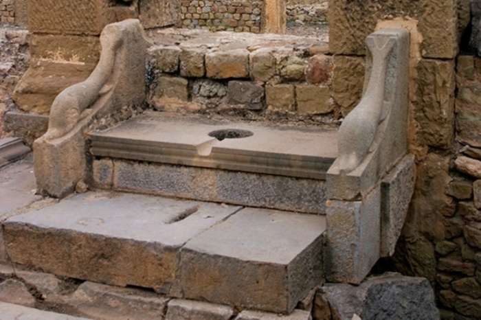 8 незаменимых вещей современности, которые придумали в далеком прошлом 