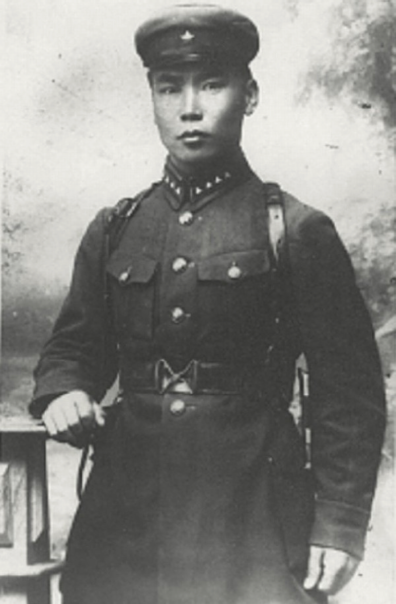 Свои снайперские таланты Етобаев продемонстрировал еще в 1929 году во время Конфликта на КВЖД. 