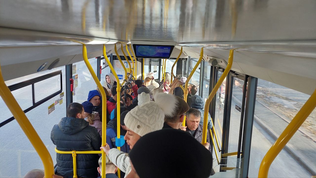 С 15 апреля общественный транспорт в Кемерове будет ходить чаще