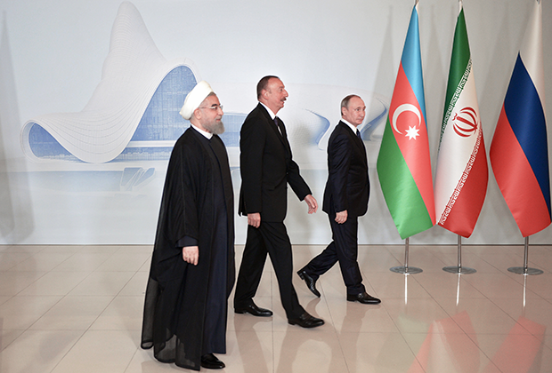 Лидеры Ирана, Азербайджана и России на саммите в Баку. 