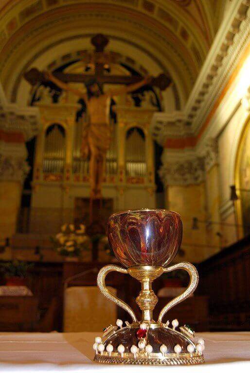 Святой Грааль и рыцари Круглого стола Святой Грааль и рыцари Круглого стола история