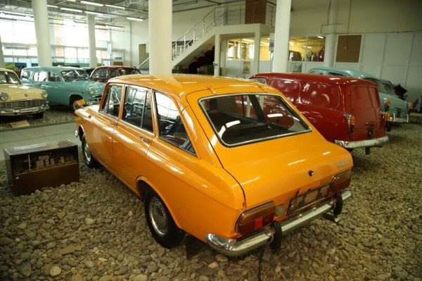 ИЖ-2125 - первый серийный советский лифтбек ИЖ-2125 - первый серийный советский лифтбек