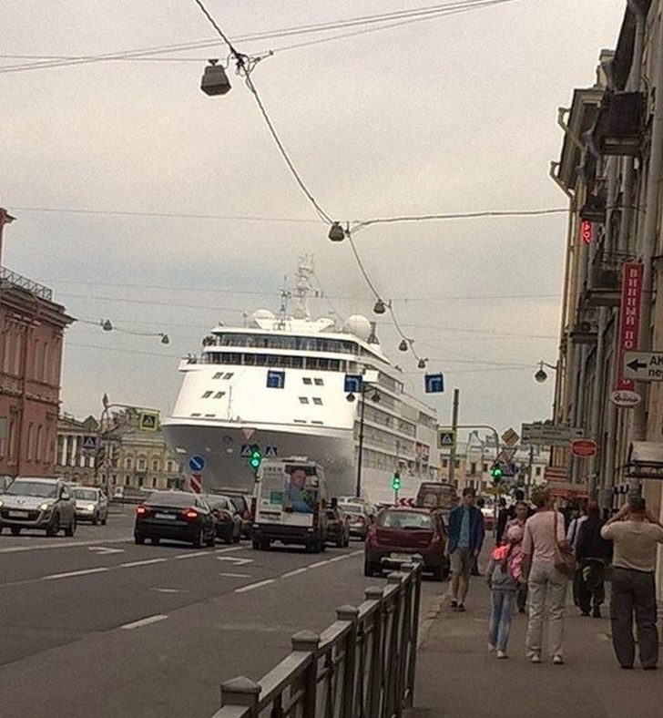 26 доказательств того, что Питер — это другая планета 26 доказательств того, что Питер — это другая планета