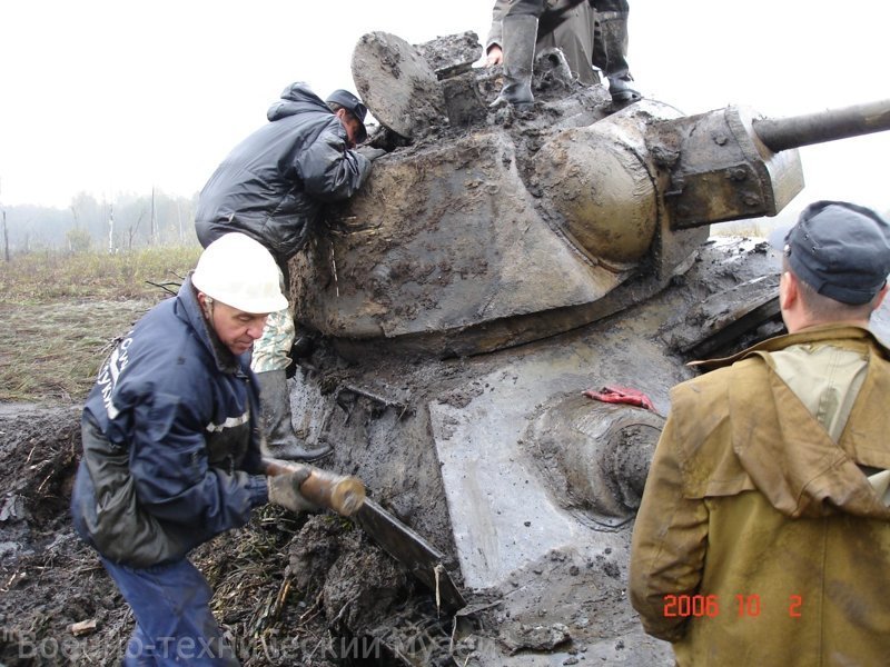 Танк, свыше 60 лет лежавший в болоте, стал экспонатом музея в Подмосковье Военно-технический музей, ОТ-34-76, танк