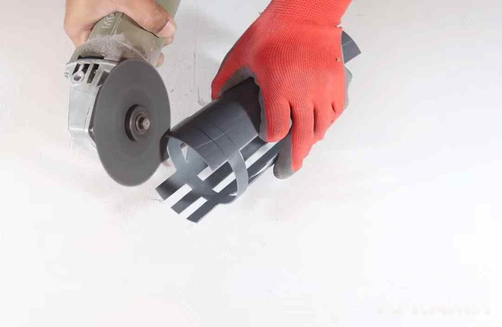 Классный ночник своими руками из отрезка пластиковой трубы Классный ночник своими руками из отрезка пластиковой трубы сделай сам