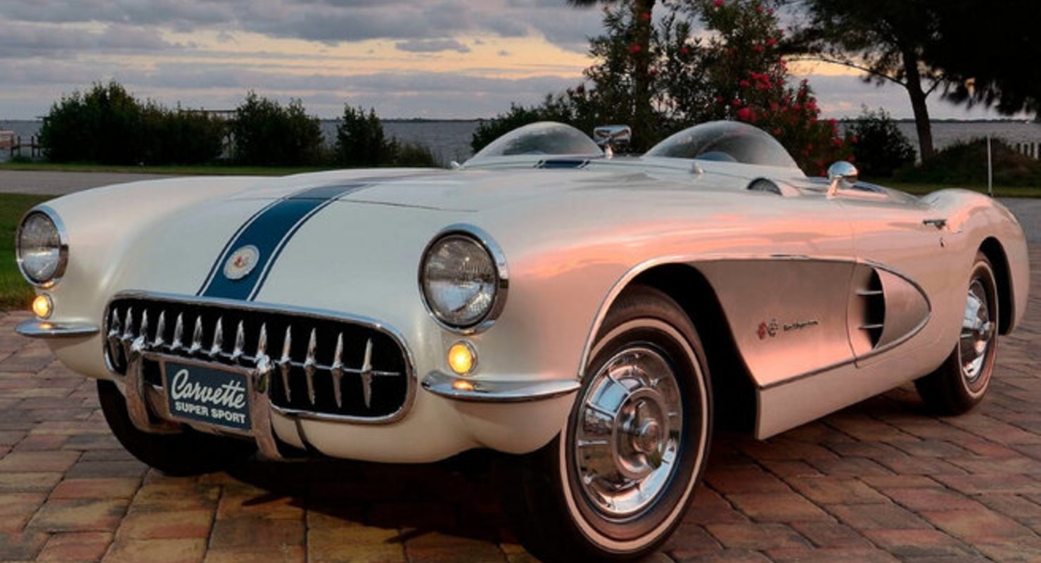 Уникальный Chevrolet Corvette 1956 года продадут на аукционе за $2 млн