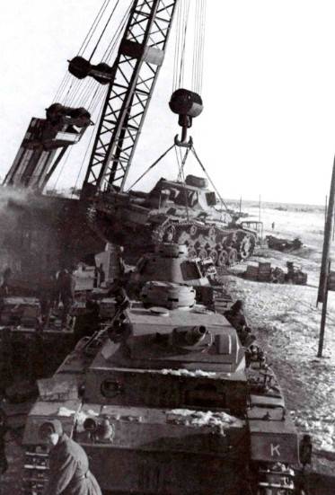 Использование трофейных немецких танков и САУ в начальный период Великой Отечественной войны Использование трофейных немецких танков и САУ в начальный период Великой Отечественной войны оружие,танки