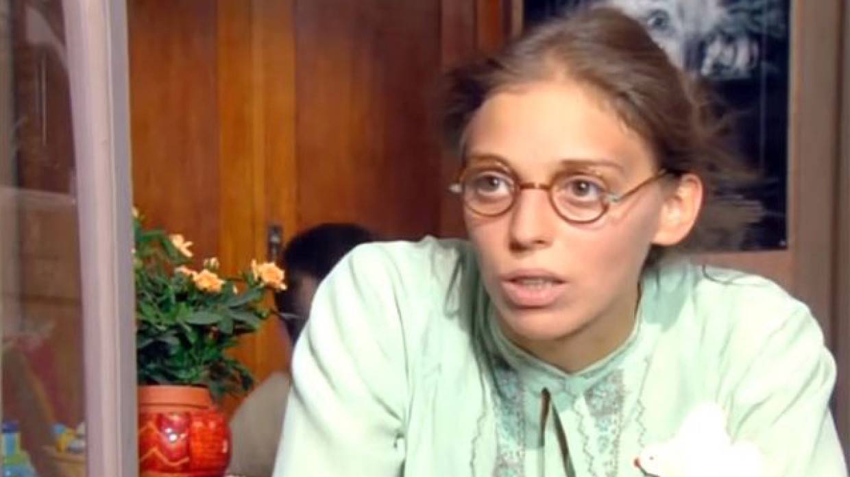 Звезда сериала «Не родись красивой» Нелли Уварова рассказала о проблемах в браке