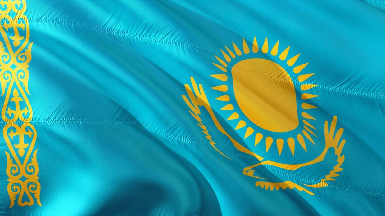 Спикер нижней палаты парламента Казахстана Нигматулин сложил полномочия