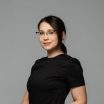 Бережём соски: 3 причины, почему дерматологи не советуют загорать топлес