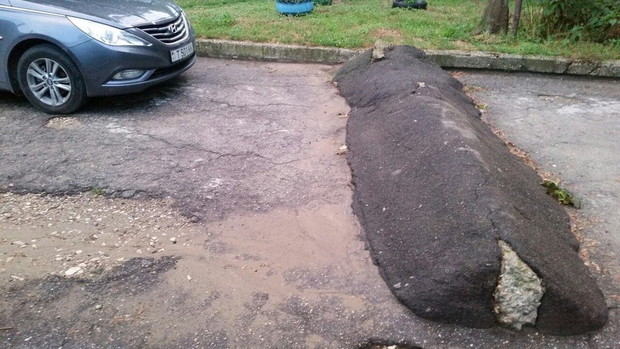 Дави его! Как правильно проезжать «лежачих полицейских» Дави его! Как правильно проезжать «лежачих полицейских»