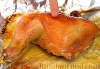 Фото приготовления рецепта: Запечённые куриные окорочка в карамели - шаг №7