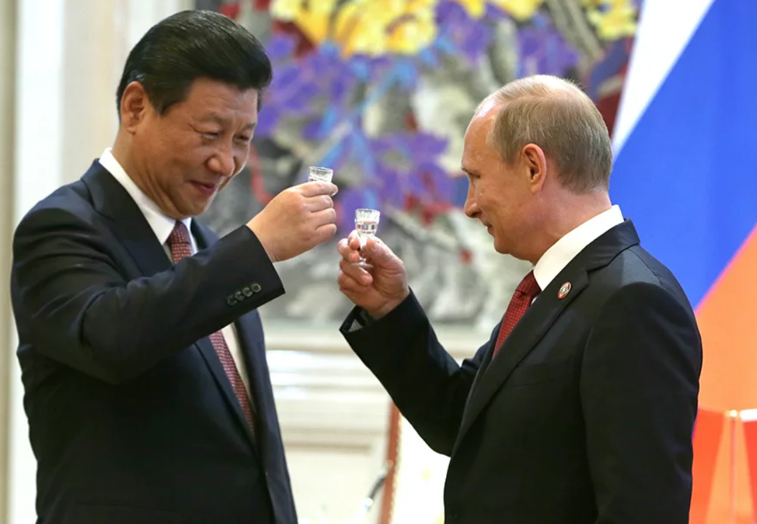 Россия начала движение в сторону азиатских стран. Вскоре не только наши отношения с Китаем выйдут на новый уровень, но и с Вьетнамом нас ожидает тесное сотрудничество.-3