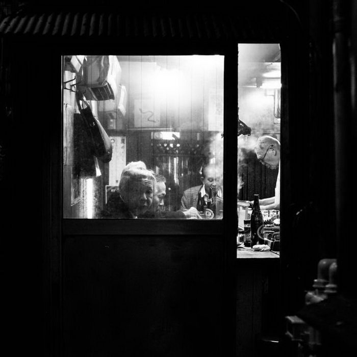 Повседневная жизнь Токио: фотографии Lee Chapman