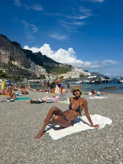 Венсана Касселя с девушкой Нарой Баптистой и подросшим сыном засняли на пляже Кассель, Баптиста, сыномВенсан, сыном, актёр, БаптистаНара, время, берегу, океана, вместе, также, актёра, Каэтано, Венсан, 59летний, женат, Беллуччи, которая, Монике, первым