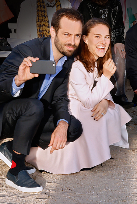 Сама нежность: Натали Портман поделилась редким снимком с детьми Сама нежность: Натали Портман поделилась редким снимком с детьми Дети,Дети знаменитостей