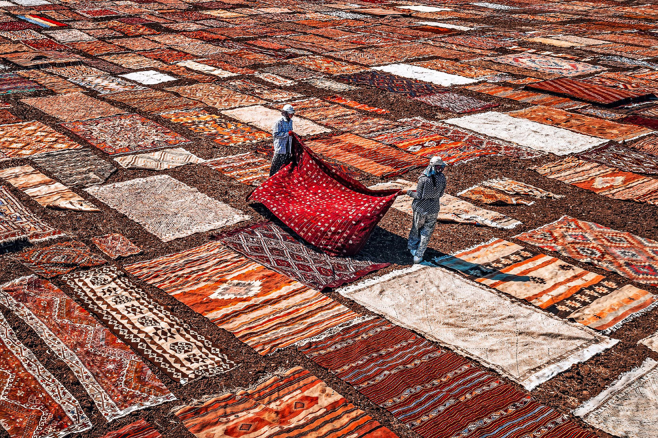 Сотни прекрасных турецких ковров ручной работы