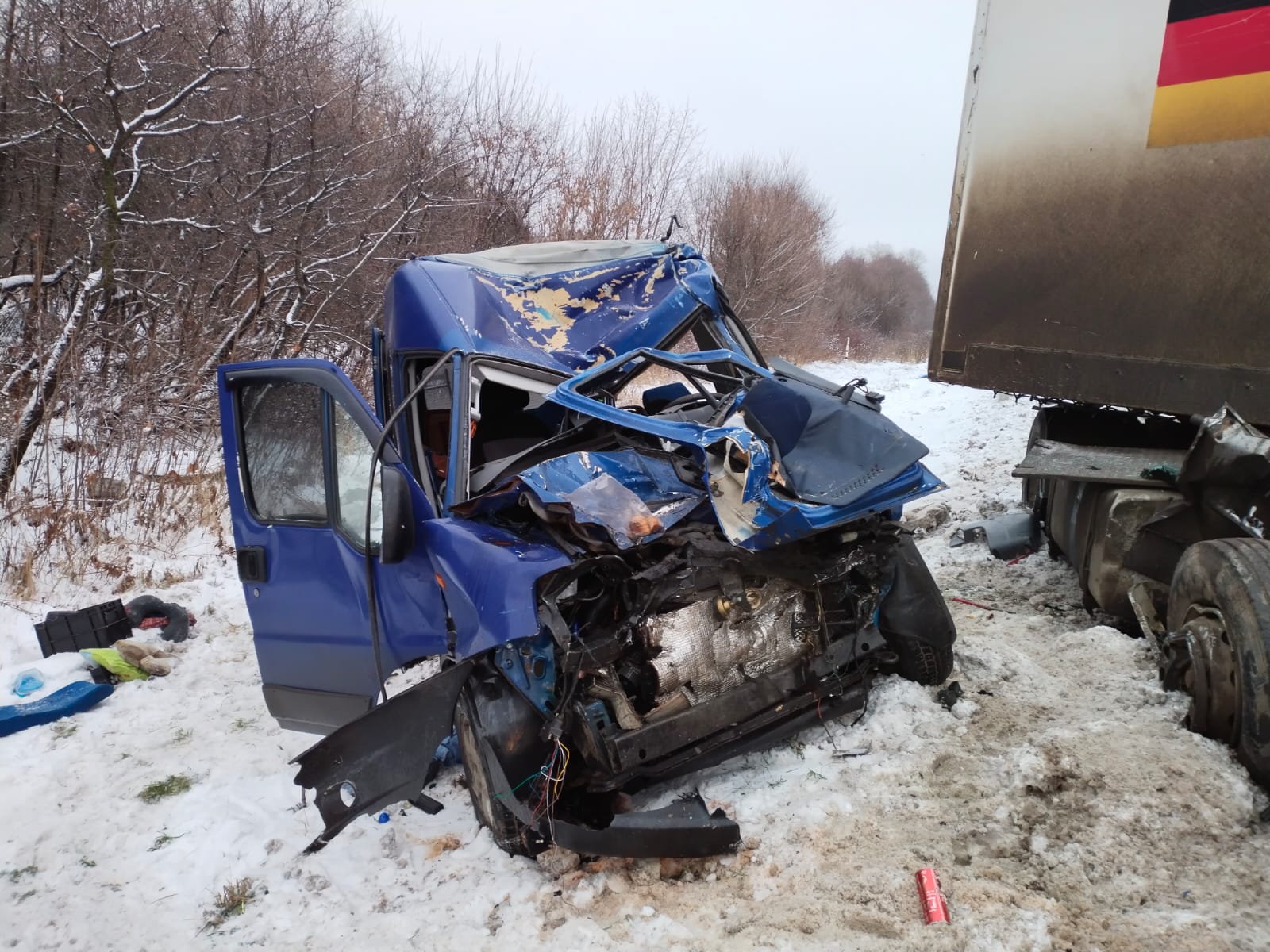 Число пострадавших в аварии с двумя грузовиками в Ногинске выросло до трех