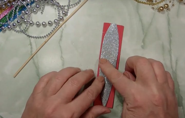 Новогодние игрушки из фоамирана своими руками Новогодние игрушки из фоамирана своими руками из фоамирана,своими руками,сделай сам