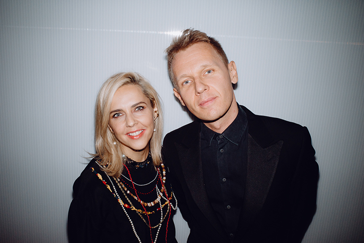 Светлана Бондарчук, Ольга Шелест и другие гости благотворительного аукциона Off white Светлана Бондарчук, Ольга Шелест и другие гости благотворительного аукциона Off white Звезды,Новости о звездах