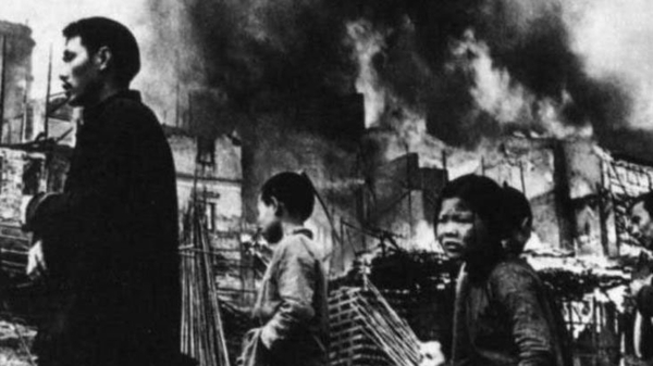 Уроки Хиросимы: почему США не признают своей вины за атомные бомбардировки Японии Нагасаки, тысяч, Хиросимы, Японии, после, войны, Штаты, человек, Токио, должна, Хиросиму, бомбардировки, Соединенные, оружия, Второй, бомбы, извинений, войну, острова, августа