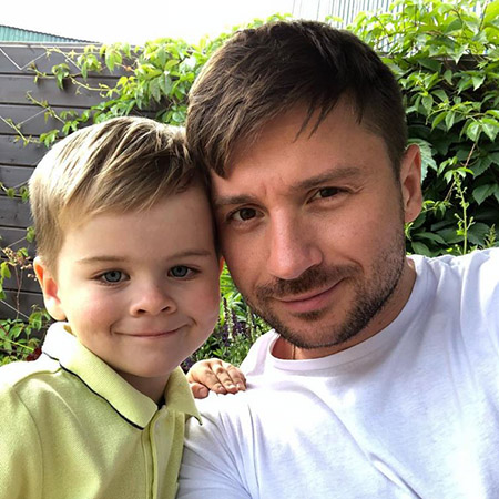 Сергей Лазарев поделился нежным снимком своего четырехлетнего сына и рассказал о его новом увлечении звездные дети, сергей лазарев