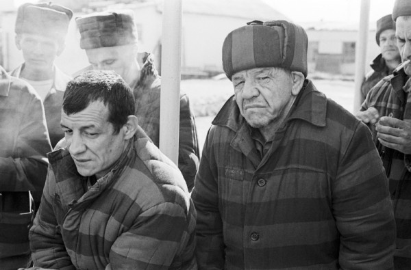 Почему в российской тюрьме нельзя говорить слово «спасибо»?