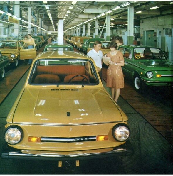 14 фотографий с автомобилями времен СССР 14 фотографий с автомобилями времен СССР авто