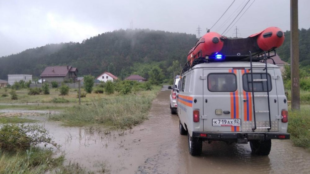 В Крыму затопило крупнейший тепличный комбинат