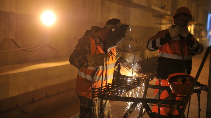 КОРМИТЬ НАДО РУССКИХ, А НЕ МИГРАНТОВ: КТО СДВИНЕТ ДЕЛО С МЁРТВОЙ ТОЧКИ?