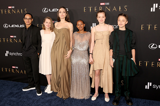 Анджелина Джоли с детьми посетила афтепати премьеры фильма 
