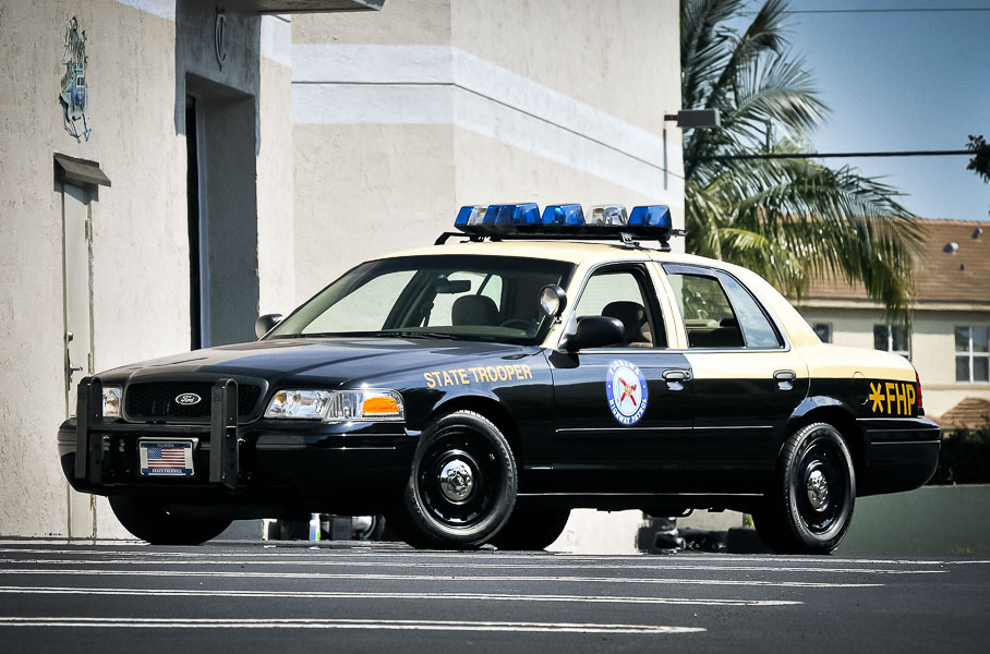 Коп в отставке: 30 лет славному Ford Crown Victoria Читальный зал