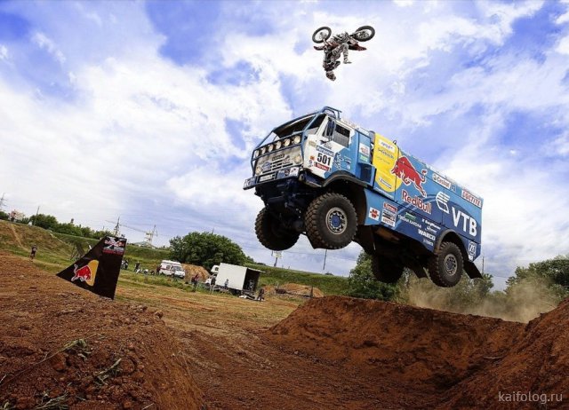 Сегодня – день рождения первого мотоцикла  Марки и модели,мотоциклы,юмор