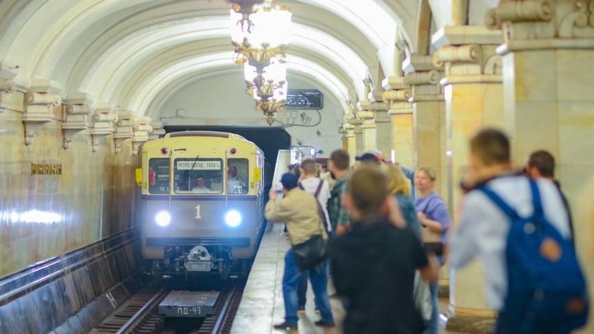 Психика машиниста московского метро пострадала после смерти пассажира на путях
