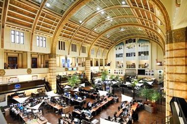 FILE PHOTO: Overview of Amsterdam's stock exchange interior as Prosus begins trading on the Euronext stock exchange in Amsterdam, Netherlands, September 11, 2019. REUTERS/Piroschka van de Wouw/File Photo