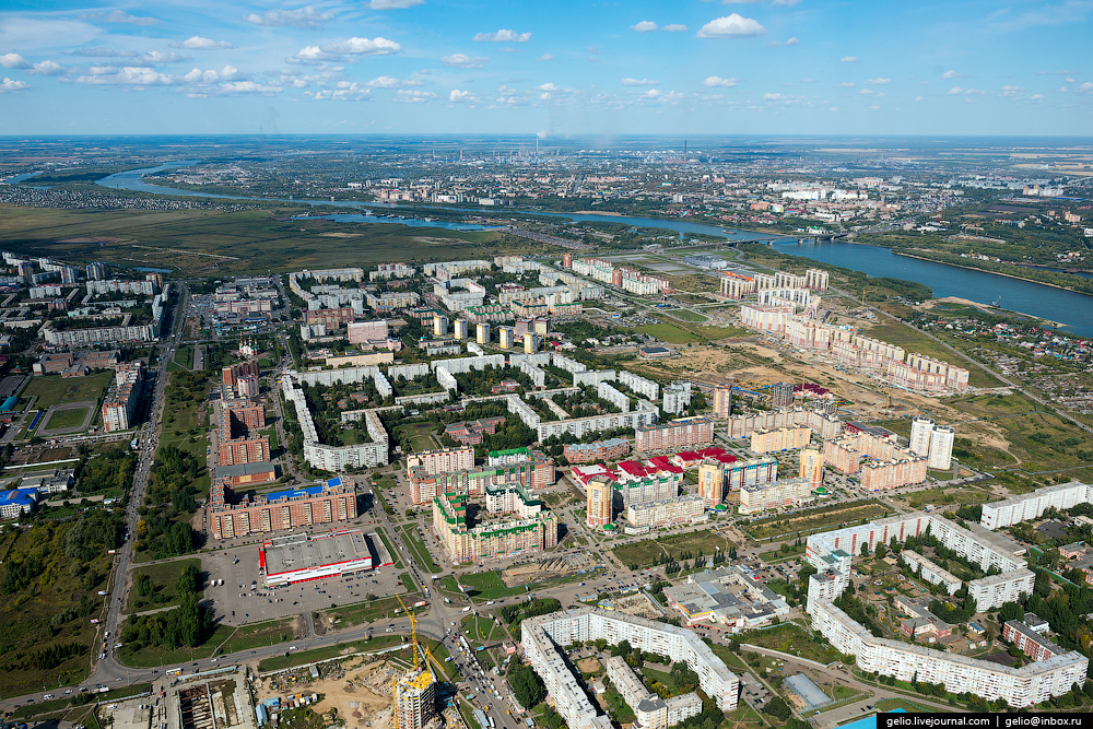 Город омск называют городом. Омск с высоты птичьего полета. Город Омск с высоты птичьего полета. Омск с высоты птичьего полета левый берег. 6 Микрорайон Омск.