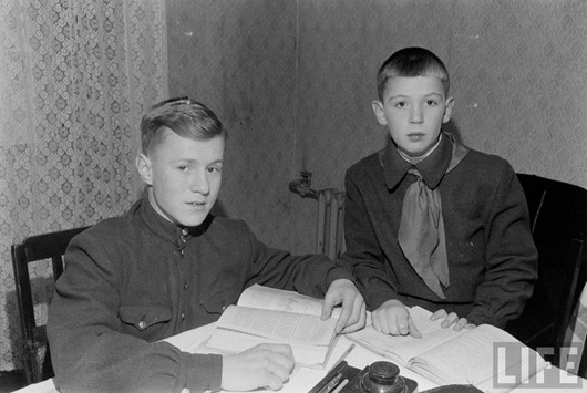 Журнал LIFE: Будни семьи ленинградского рабочего 