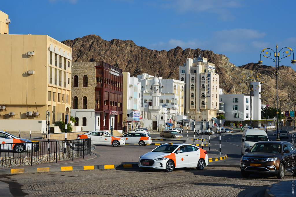 Как сегодня живется народу  в стране абсолютной монархии ? абсолютная монархия