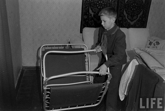 Журнал LIFE: Будни семьи ленинградского рабочего 