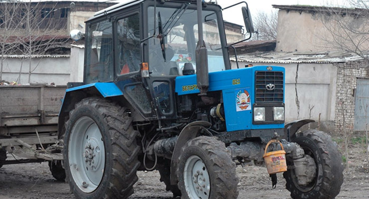 Один из самых надежных советских тракторных двигателей — Д-240