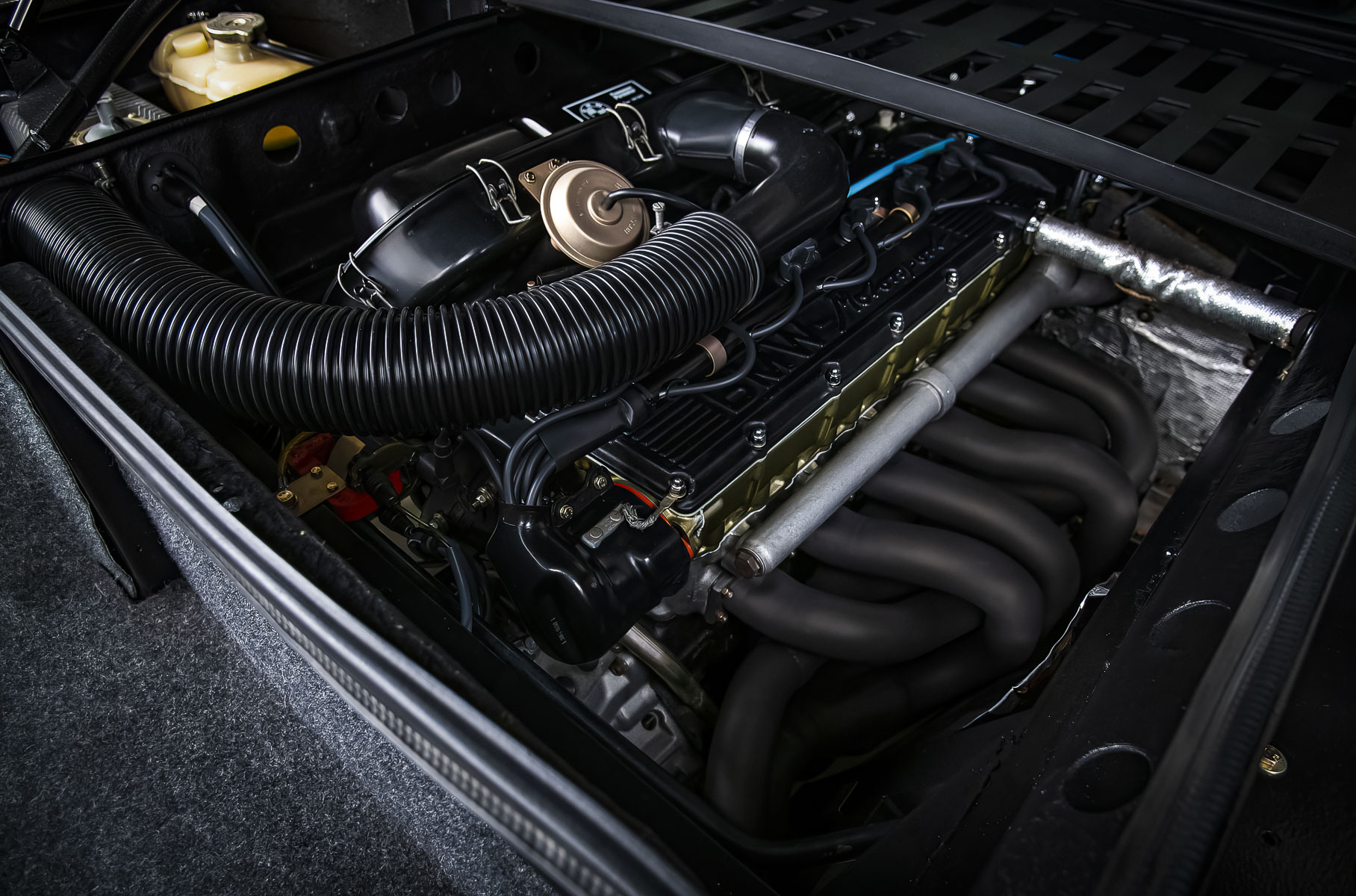 Забытый на 20 лет в гараже редчайший BMW M1 пустят с молотка Забытый на 20 лет в гараже редчайший BMW M1 пустят с молотка Новости