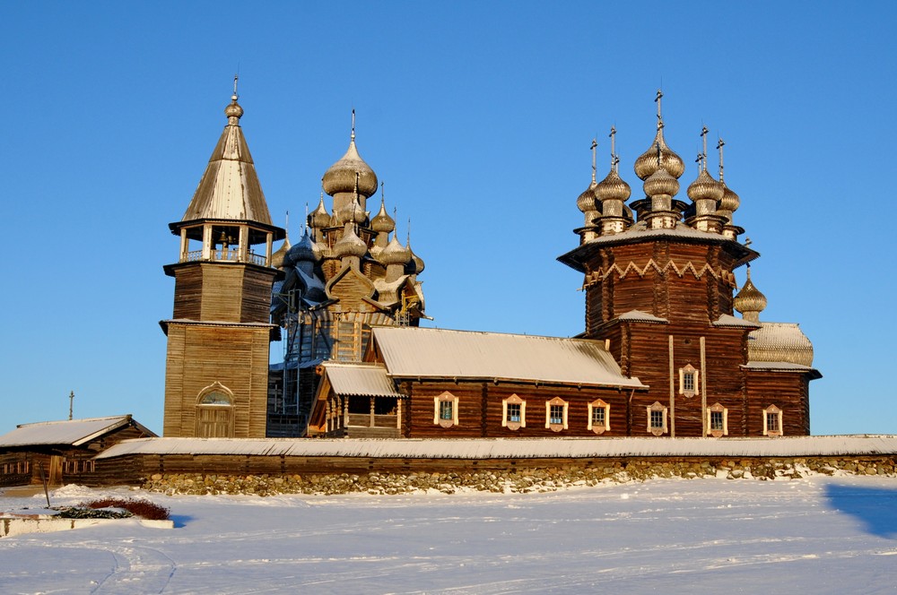 Зимняя сказка Кижей. Карелия. Россия. Дальние дали