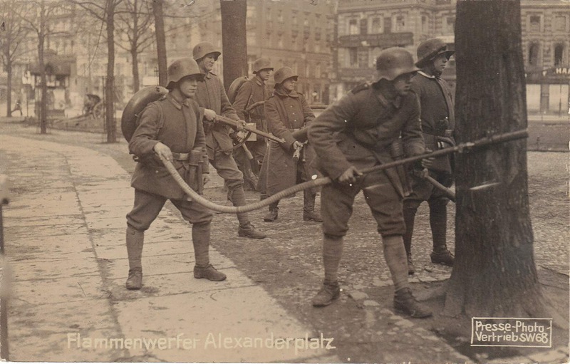 Soldaten der Konterrevolution Berlin-Alexanderplatz März 1919