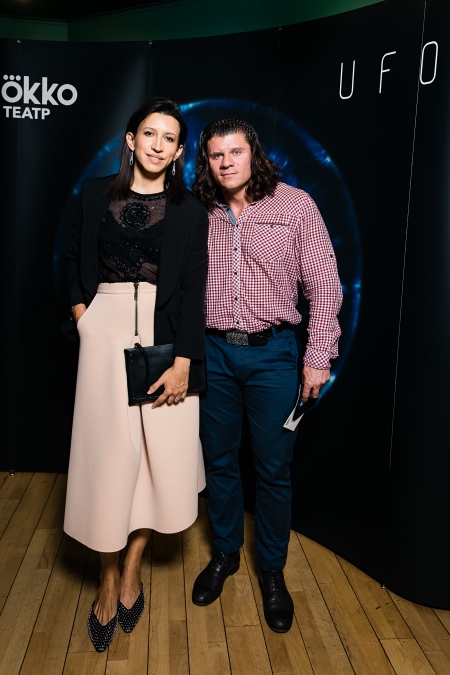 UFO: Аглая Тарасова, Евгений Цыганов, Ирина Безрукова и другие на премьере постановки Ивана Вырыпаева Звезды,Новости о звездах