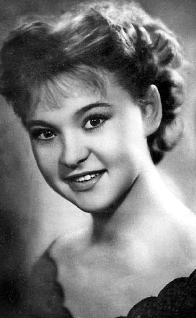 30 советских актрис-красавиц